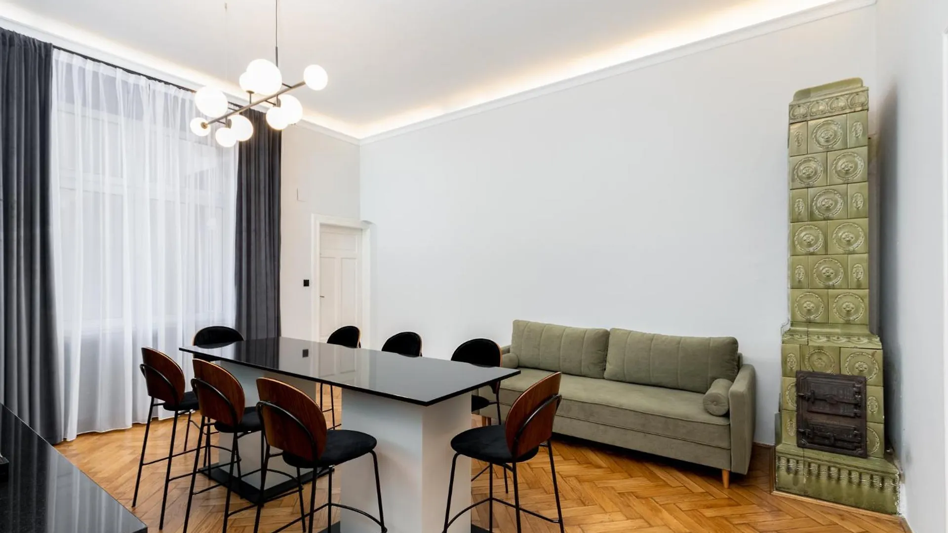 Wawel Boutique Residence - Krakow Old Town Apartahotel