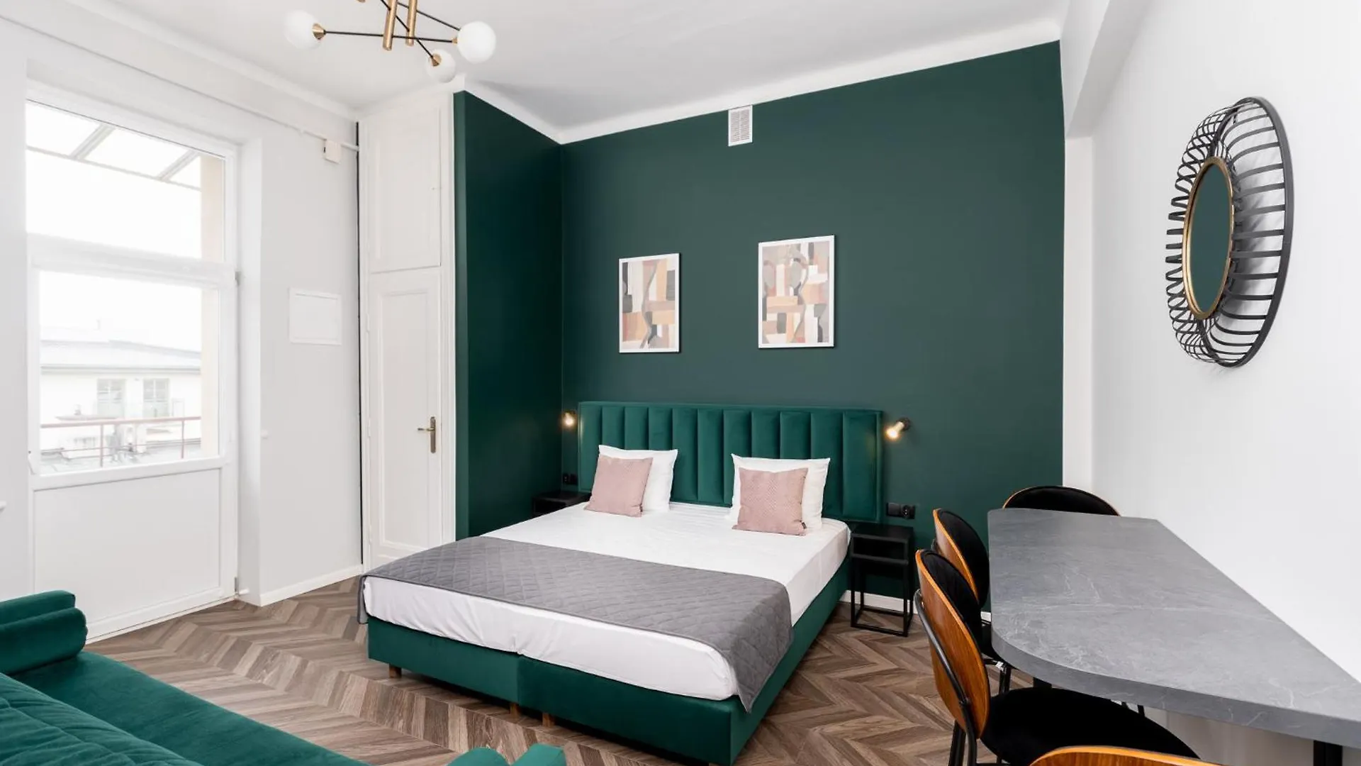 Wawel Boutique Residence - Krakow Old Town Apartahotel