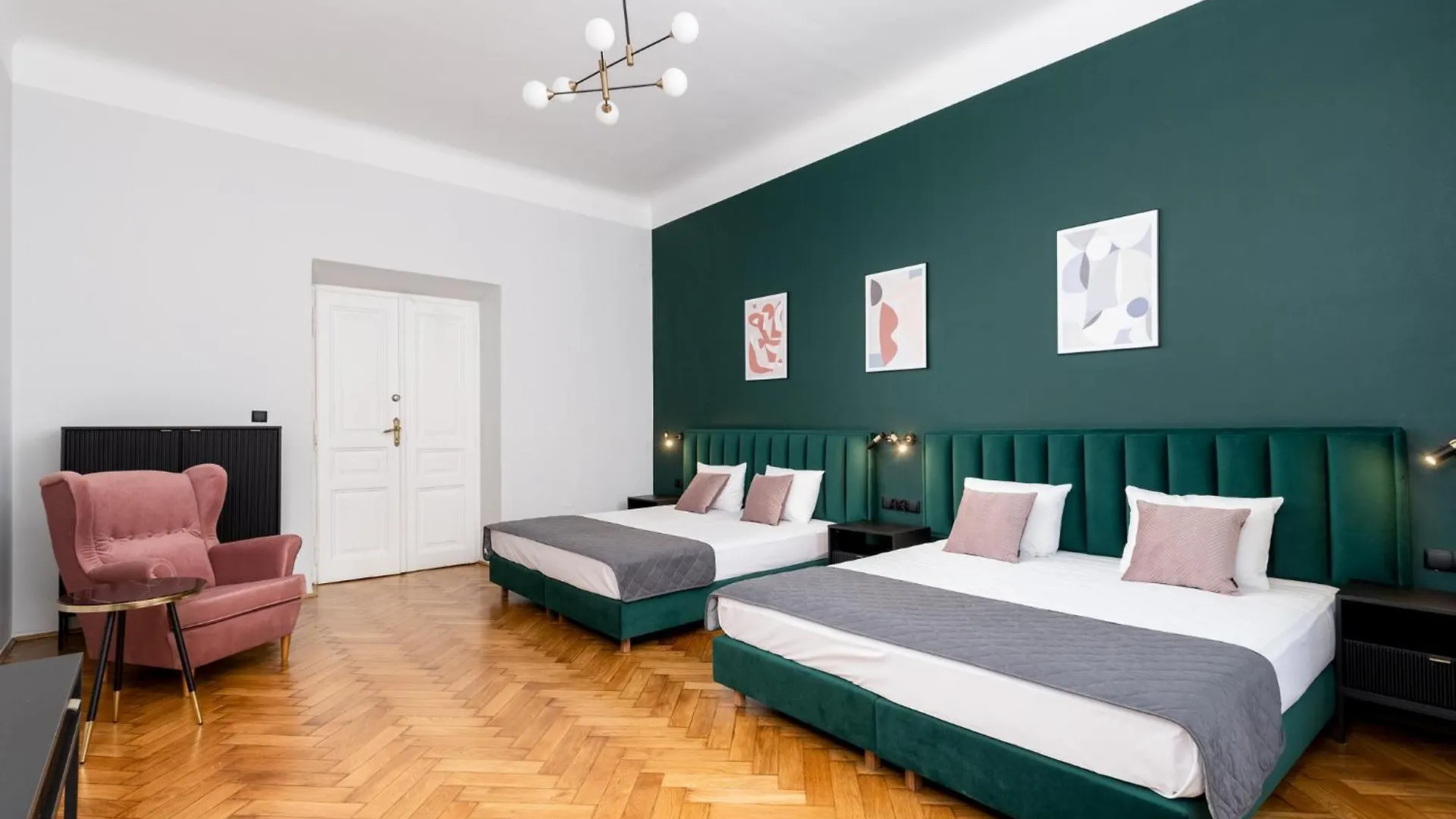 *** Apartahotel Wawel Boutique Residence - Krakow Old Town Polonia