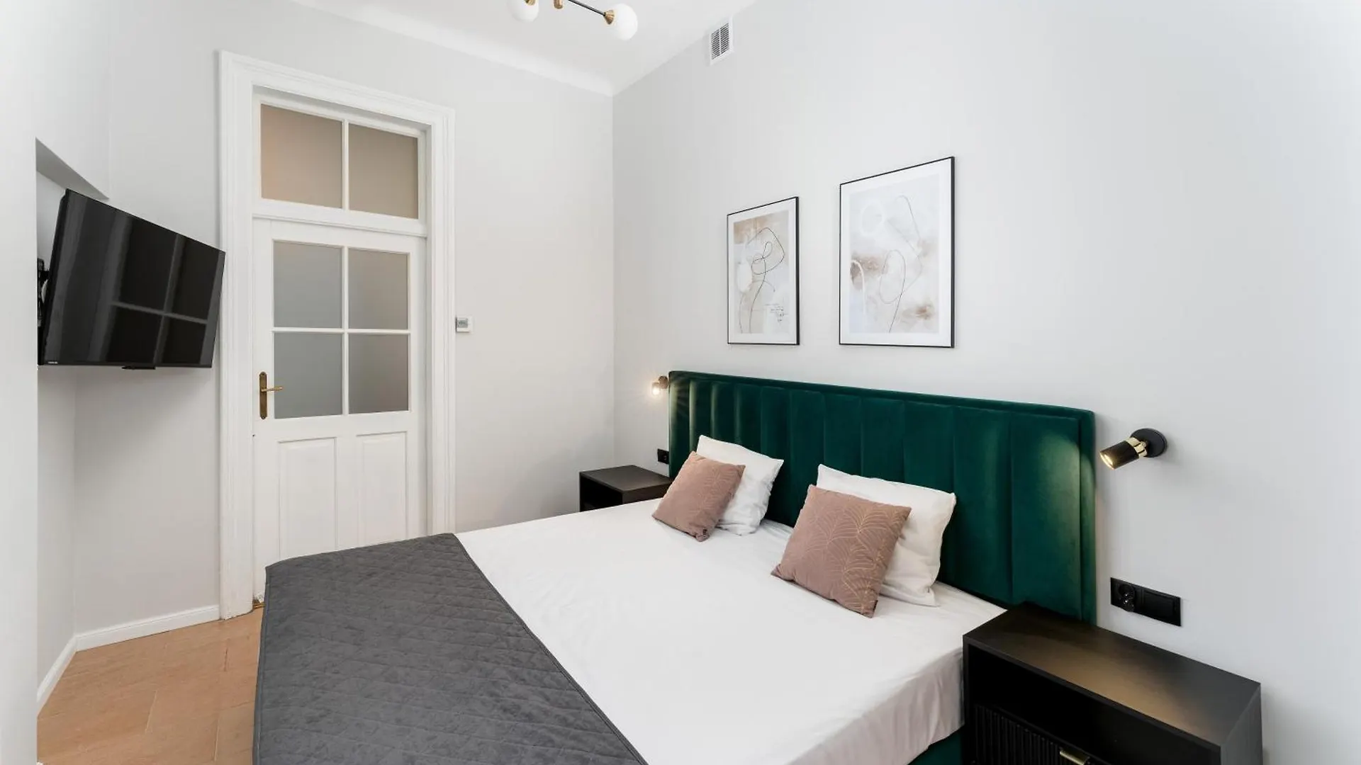 Wawel Boutique Residence - Krakow Old Town Aparthotel